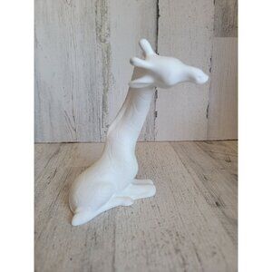Freeman George giraffe bone white vintage‎ ceramic home decor figure
